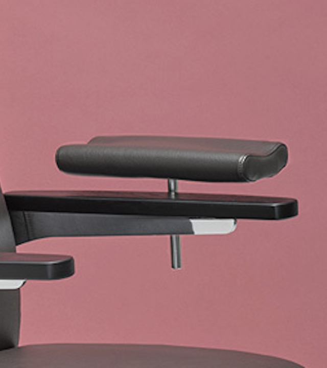 Medical treatment chair Medica - Armrest for blood drawing